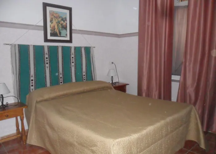Pension Aguilas